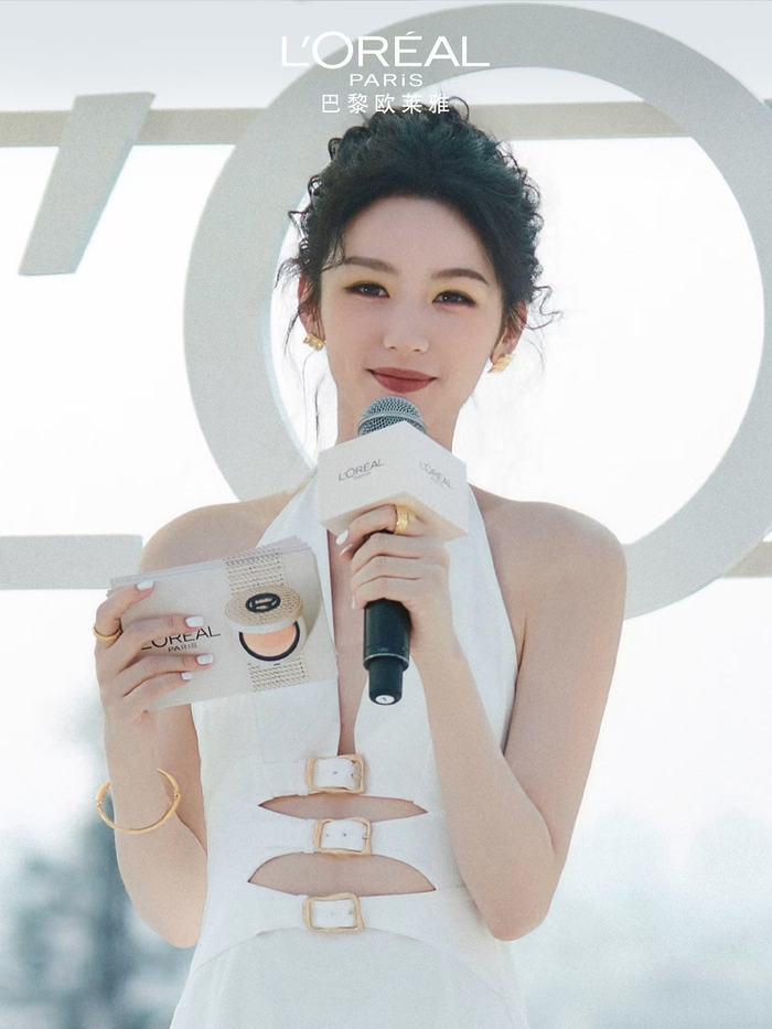 香奈儿发布全新手袋，TOD’S再现意大利夏日风光｜是日美好事物  第7张